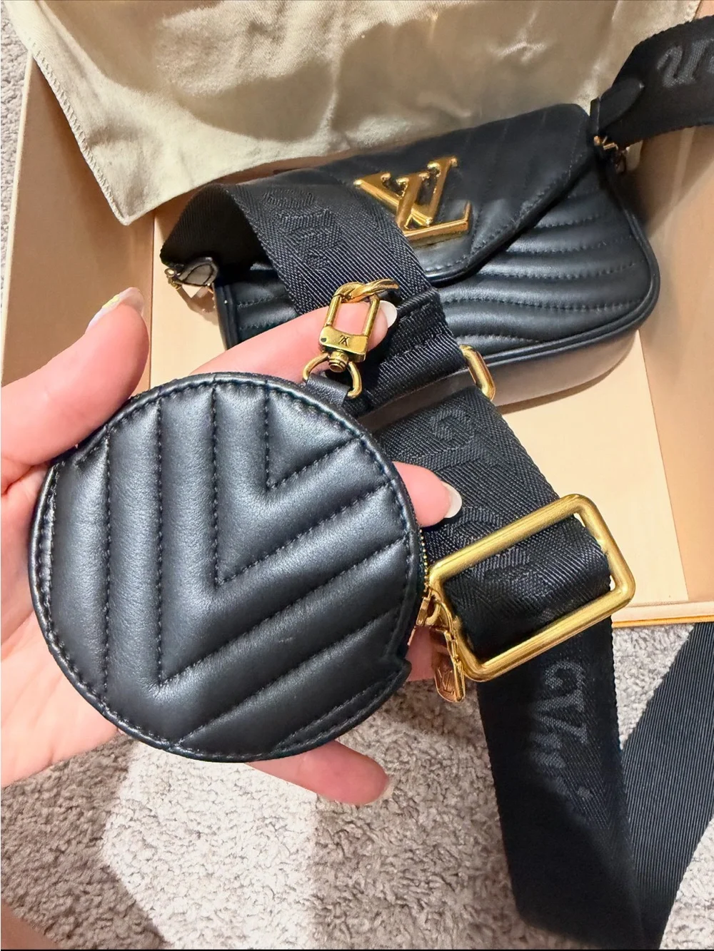 Louis Vuitton Black Calfskin New Wave Multi Pochette